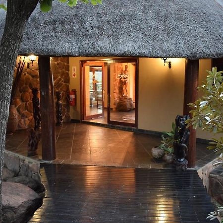 Sekala Private Game Lodge ヴェルハヴォンデン・ゲーム・リザーブ エクステリア 写真