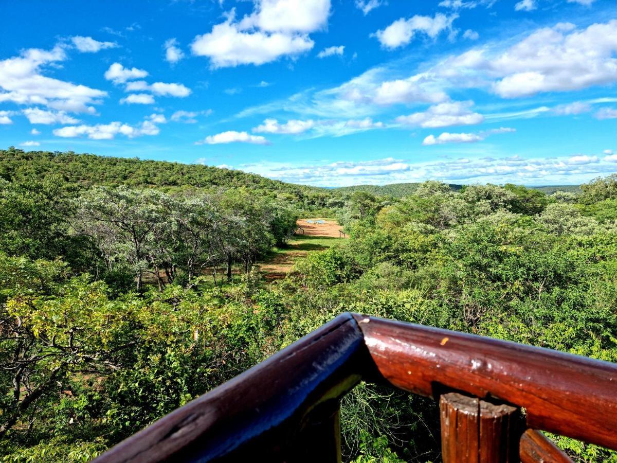 Sekala Private Game Lodge ヴェルハヴォンデン・ゲーム・リザーブ エクステリア 写真
