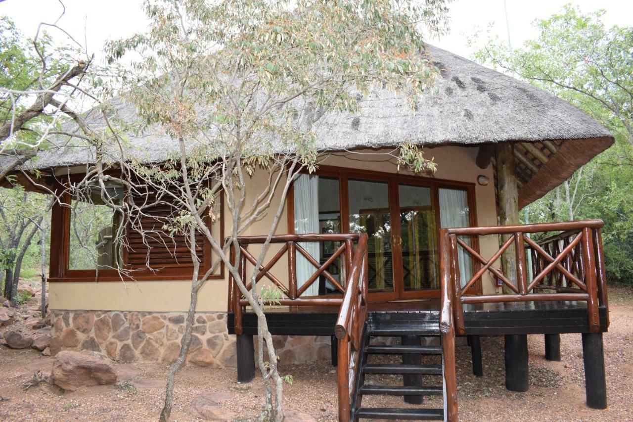 Sekala Private Game Lodge ヴェルハヴォンデン・ゲーム・リザーブ エクステリア 写真