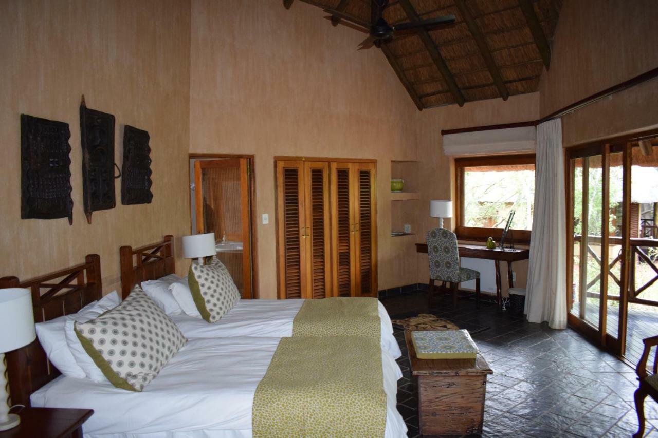 Sekala Private Game Lodge ヴェルハヴォンデン・ゲーム・リザーブ エクステリア 写真