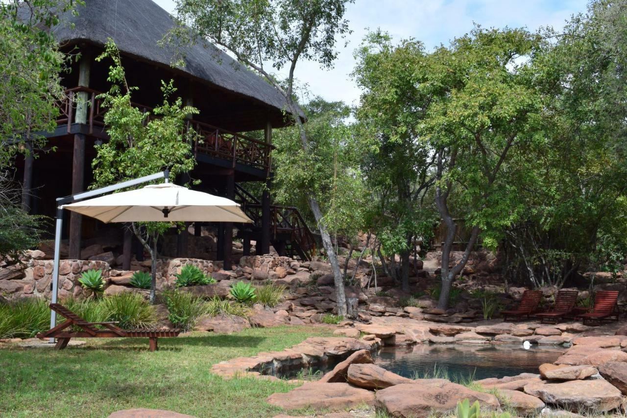 Sekala Private Game Lodge ヴェルハヴォンデン・ゲーム・リザーブ エクステリア 写真