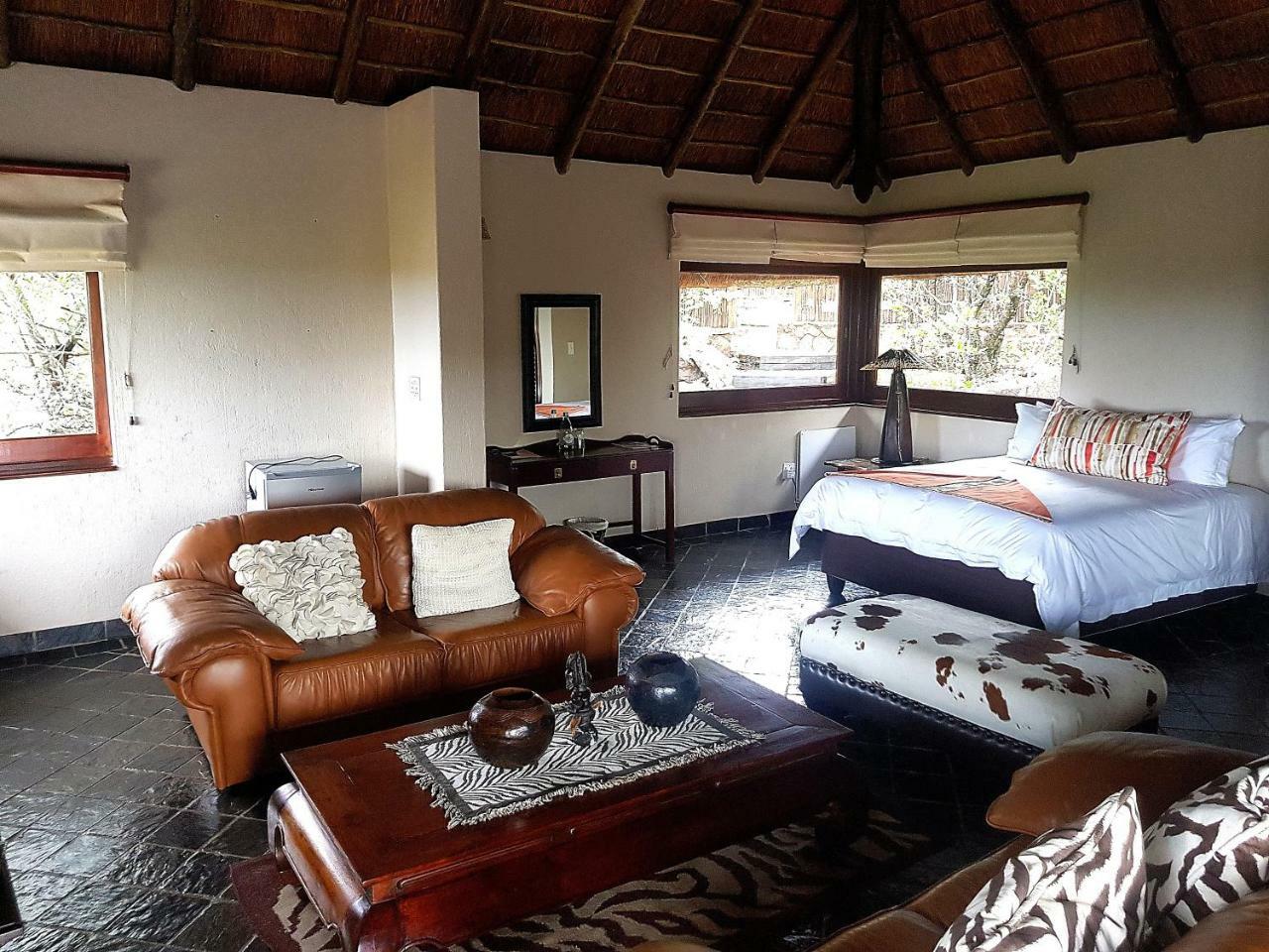 Sekala Private Game Lodge ヴェルハヴォンデン・ゲーム・リザーブ エクステリア 写真