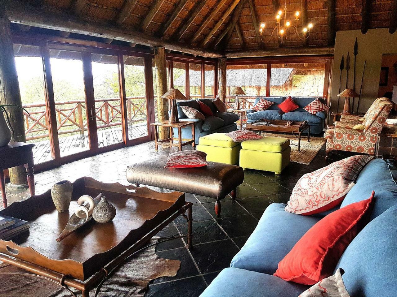 Sekala Private Game Lodge ヴェルハヴォンデン・ゲーム・リザーブ エクステリア 写真